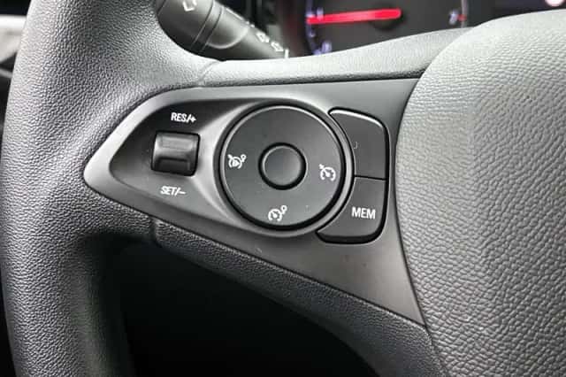 Opel Corsa (2022) thumbnail 6