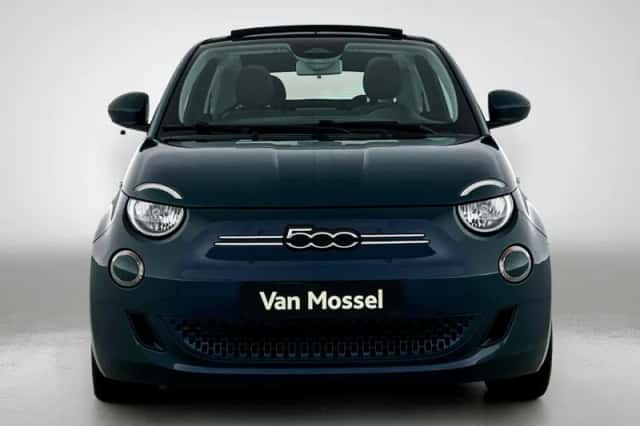 Fiat 500C (2023) thumbnail 5