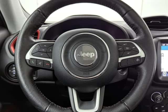 Jeep Renegade (2022) thumbnail 29