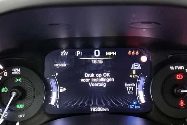 Jeep Renegade (2022) thumbnail 8