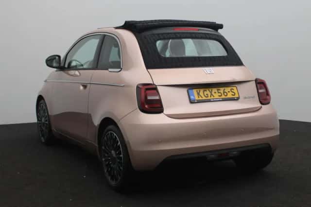 Fiat 500 (2026) thumbnail 2