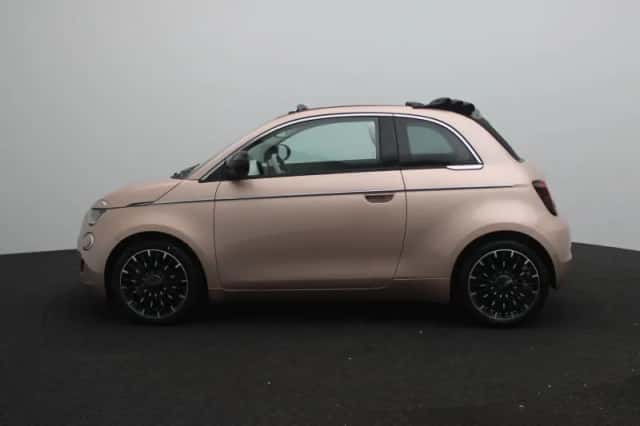 Fiat 500 (2026) thumbnail 4