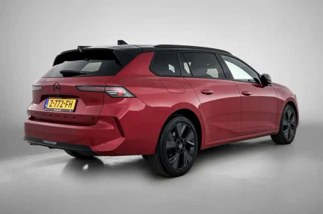 Opel Astra (2024) thumbnail 4