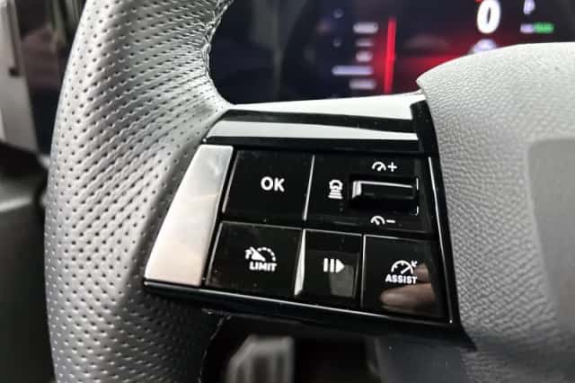 Opel Astra (2024) thumbnail 6