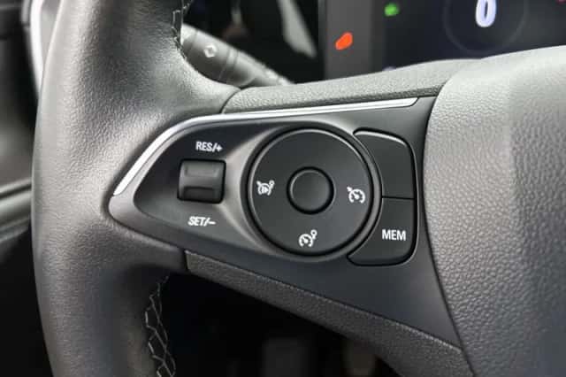 Opel Mokka (2022) thumbnail 6