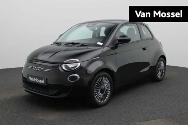 Fiat 500 (2023) thumbnail 1