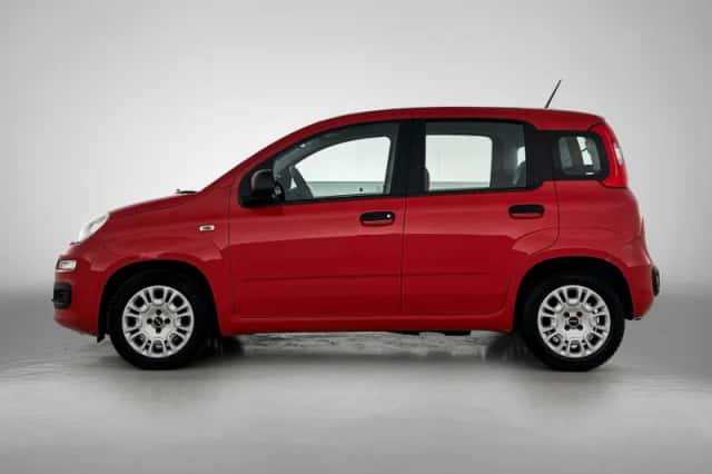 Fiat Panda (2021) thumbnail 2