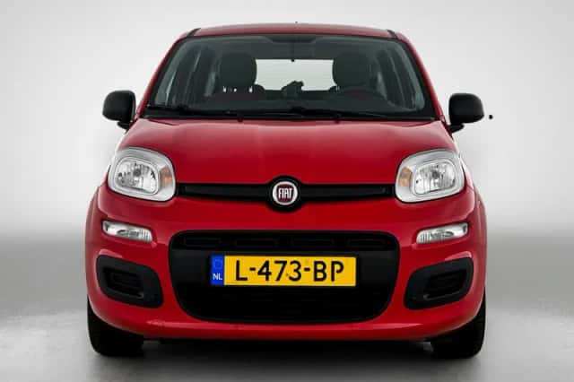 Fiat Panda (2021) thumbnail 5