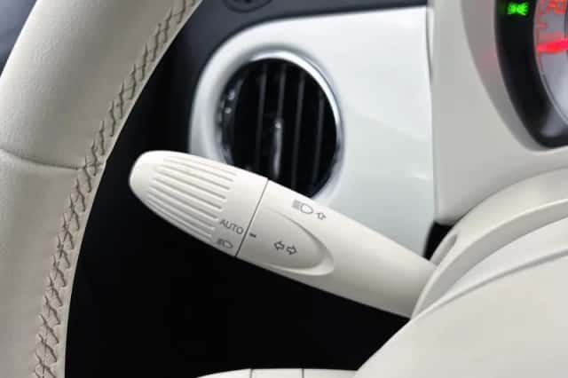 Fiat 500 (2021) thumbnail 9