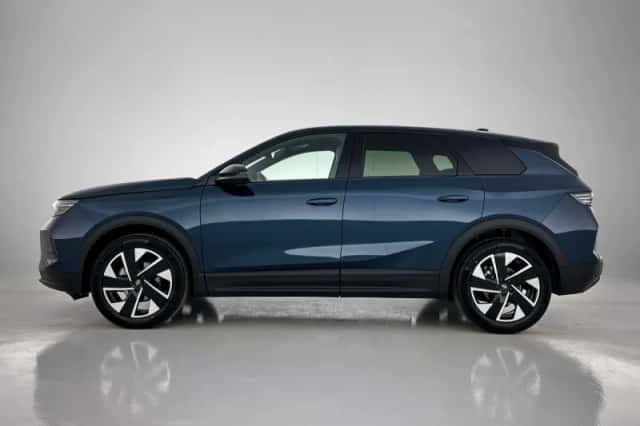 Opel Grandland (2025) thumbnail 2