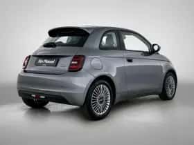 Fiat 500 (2023) thumbnail 4