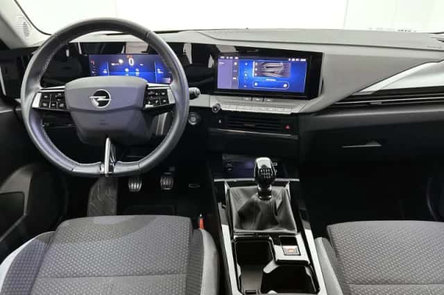 Opel Astra (2022) thumbnail 22