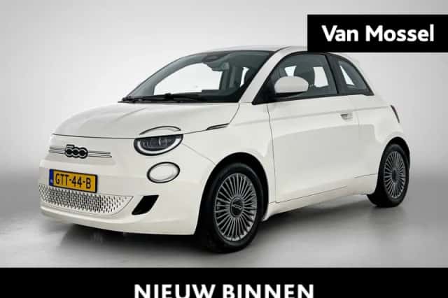 Fiat 500 (2022) thumbnail 1