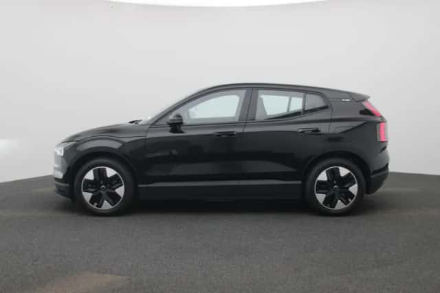 Volvo EX30 (2024) thumbnail 4