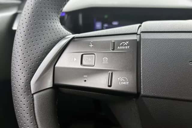 Opel Grandland (2025) thumbnail 6