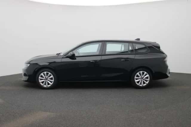 Opel Astra (2023) thumbnail 4