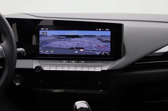 Opel Astra (2023) thumbnail 9