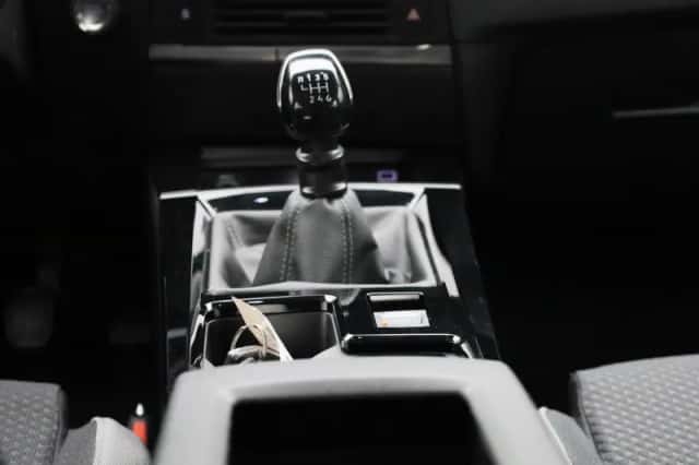 Opel Astra (2023) thumbnail 10