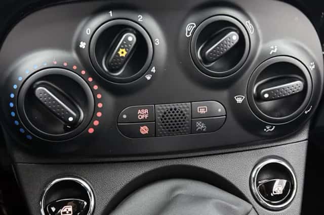 Fiat 500 (2023) thumbnail 23