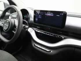 Fiat 500C (2022) thumbnail 8