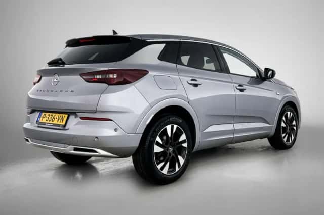 Opel Grandland (2022) thumbnail 4
