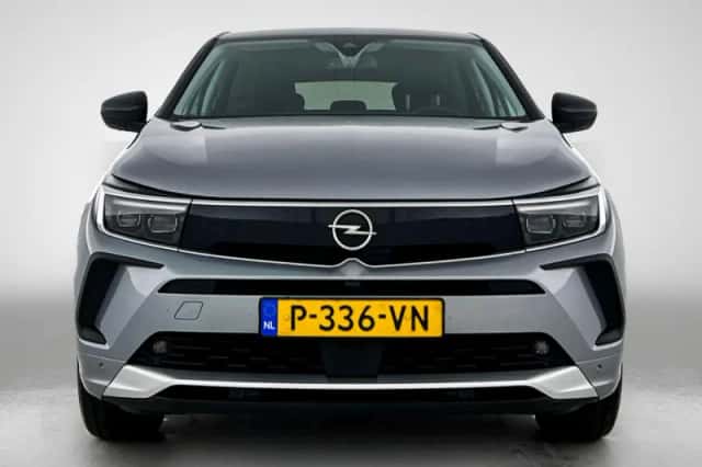 Opel Grandland (2022) thumbnail 5