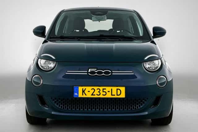 Fiat 500 (2020) thumbnail 5