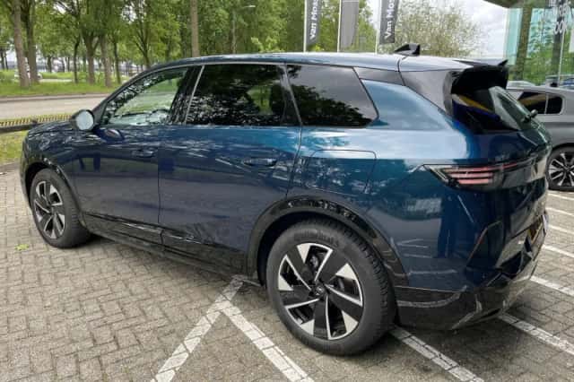 Opel Grandland (2025) thumbnail 4