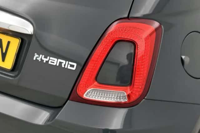 Fiat 500 (2021) thumbnail 18