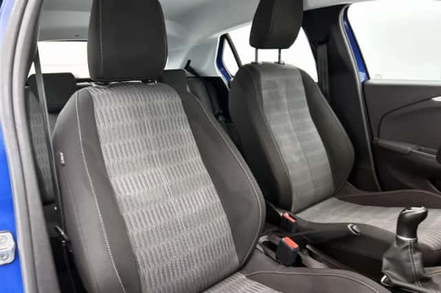Opel Corsa (2023) thumbnail 24