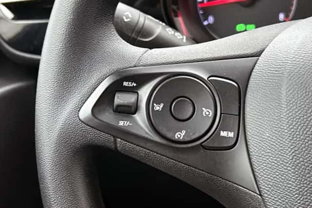 Opel Corsa (2023) thumbnail 6