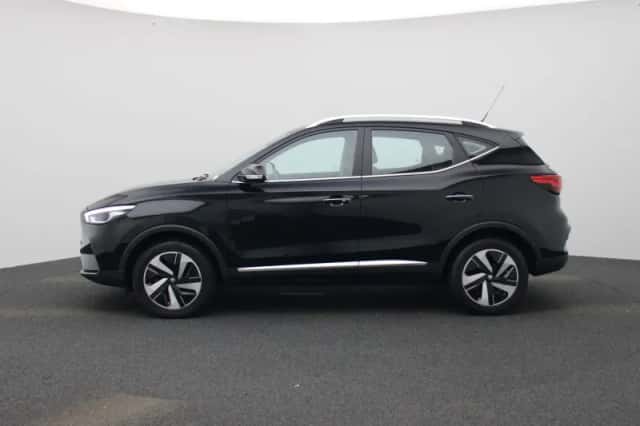 MG ZS (2023) thumbnail 4