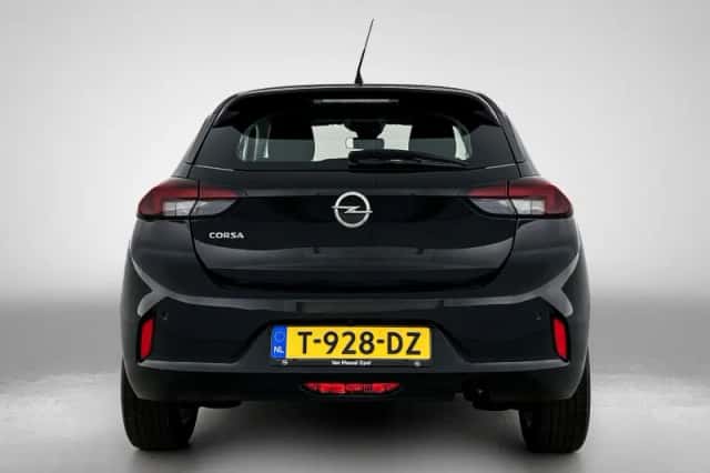 Opel Corsa (2023) thumbnail 3