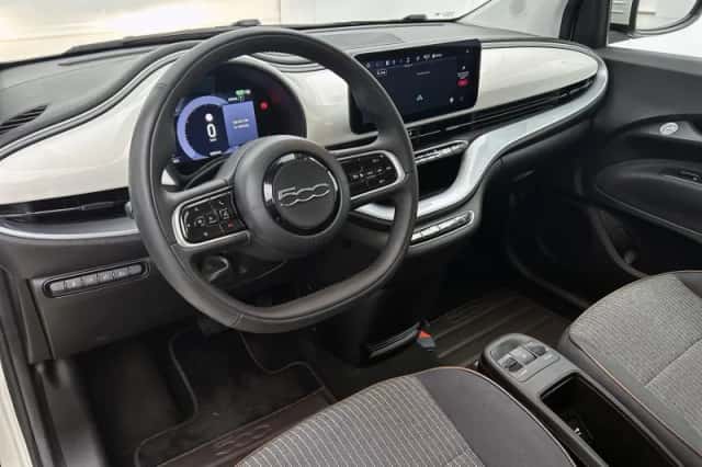 Fiat 500 (2020) thumbnail 15