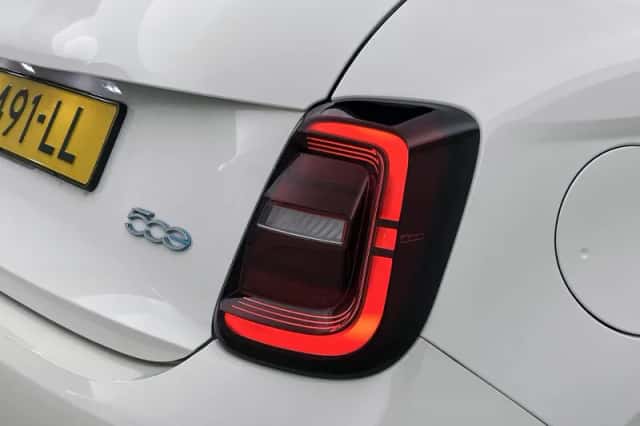 Fiat 500 (2020) thumbnail 25
