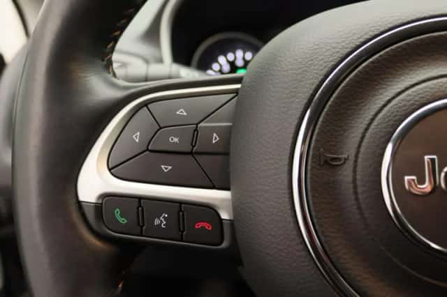 Jeep Compass (2017) thumbnail 18