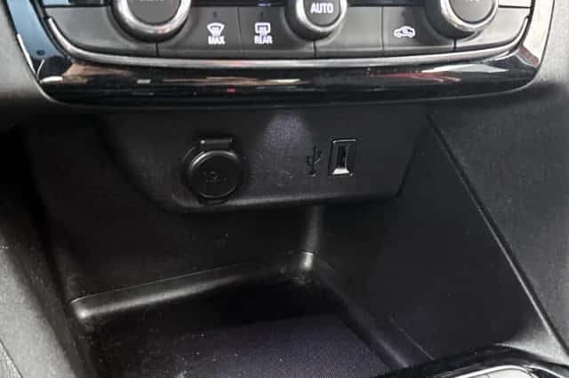 Opel Corsa (2021) thumbnail 32
