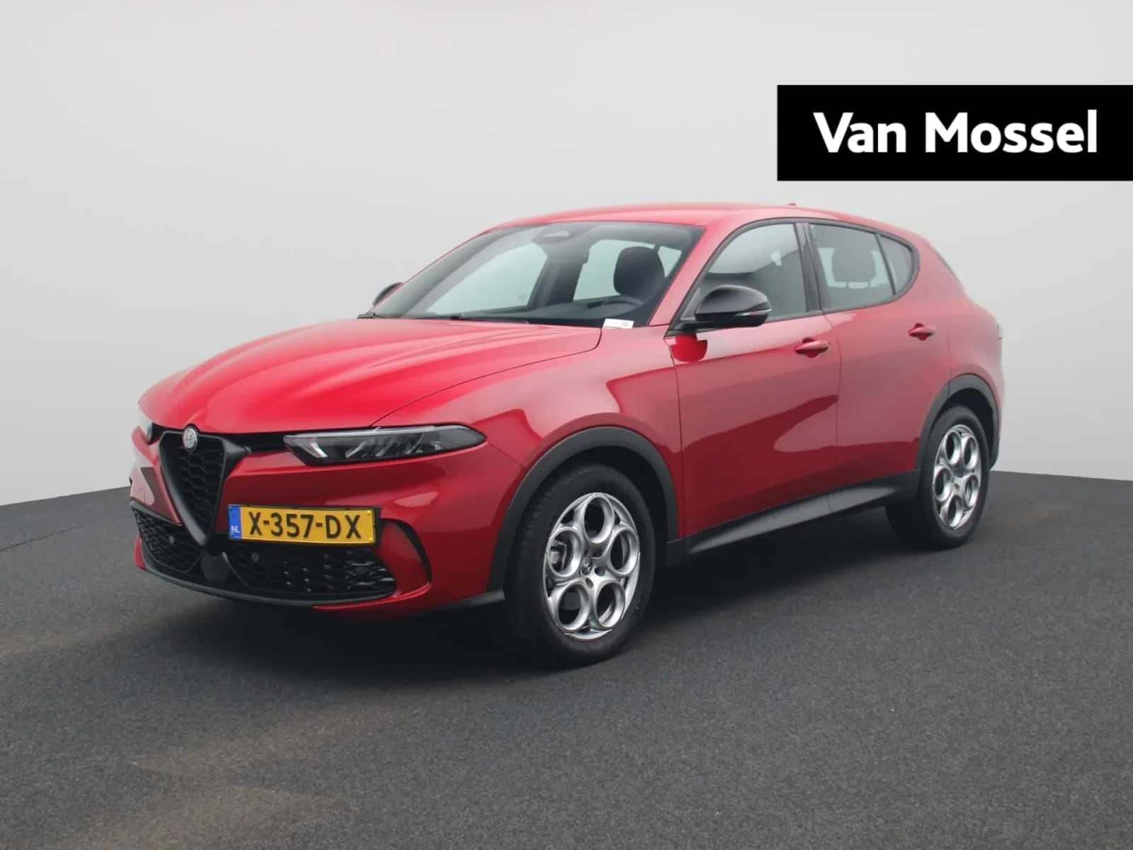 Alfa Romeo Tonale (2023) — foto 1