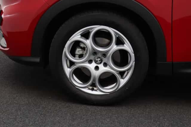 Alfa Romeo Tonale (2023) thumbnail 14