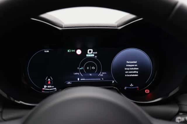 Alfa Romeo Tonale (2023) thumbnail 16