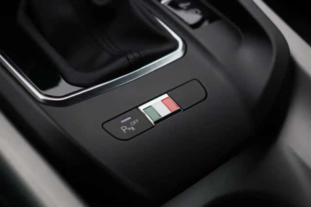 Alfa Romeo Tonale (2023) thumbnail 21