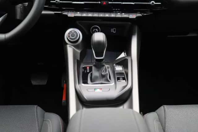 Alfa Romeo Tonale (2023) thumbnail 9