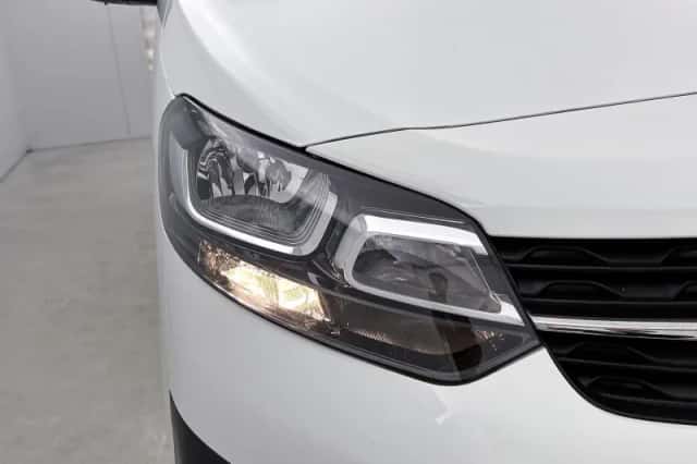 Opel Vivaro-e (2022) thumbnail 16