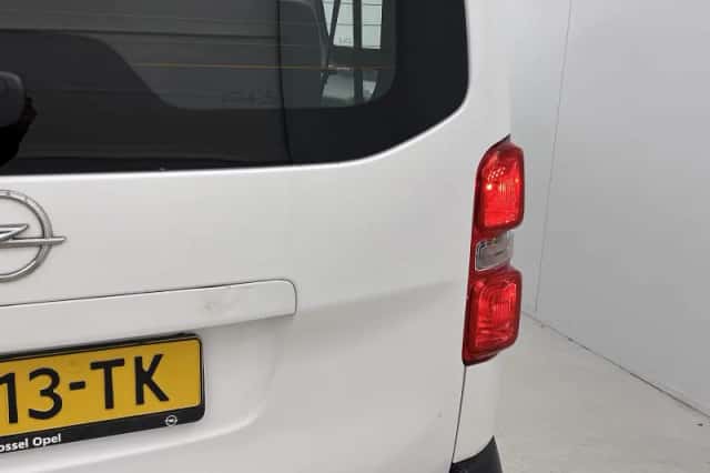 Opel Vivaro-e (2022) thumbnail 17