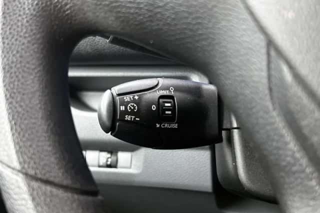 Opel Vivaro-e (2022) thumbnail 6