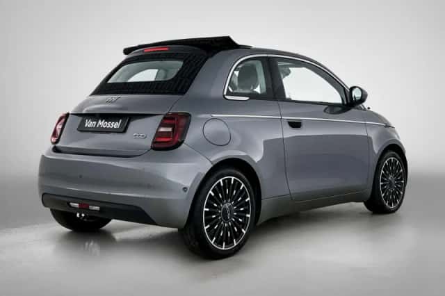 Fiat 500C (2023) thumbnail 4