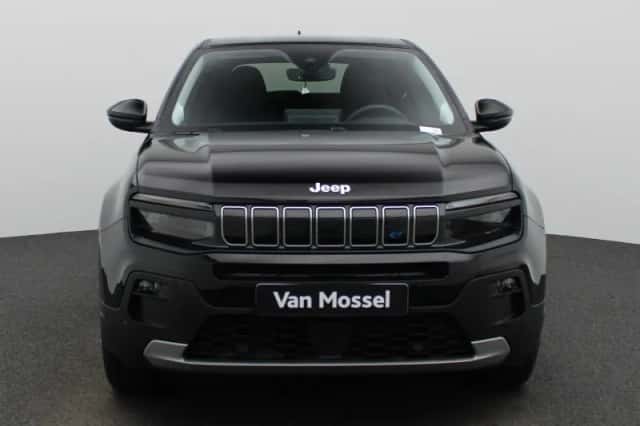 Jeep Avenger (2023) thumbnail 3