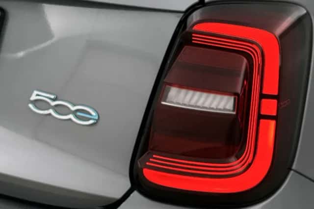 Fiat 500 (2022) thumbnail 24