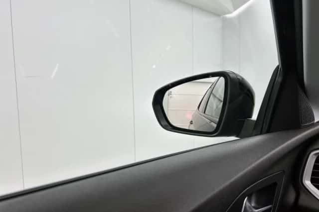 Opel Grandland (2023) thumbnail 21