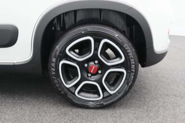 Fiat Panda (2022) thumbnail 14